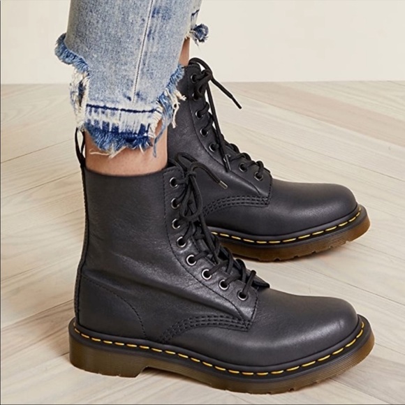 dr martens pascal virginia sizing